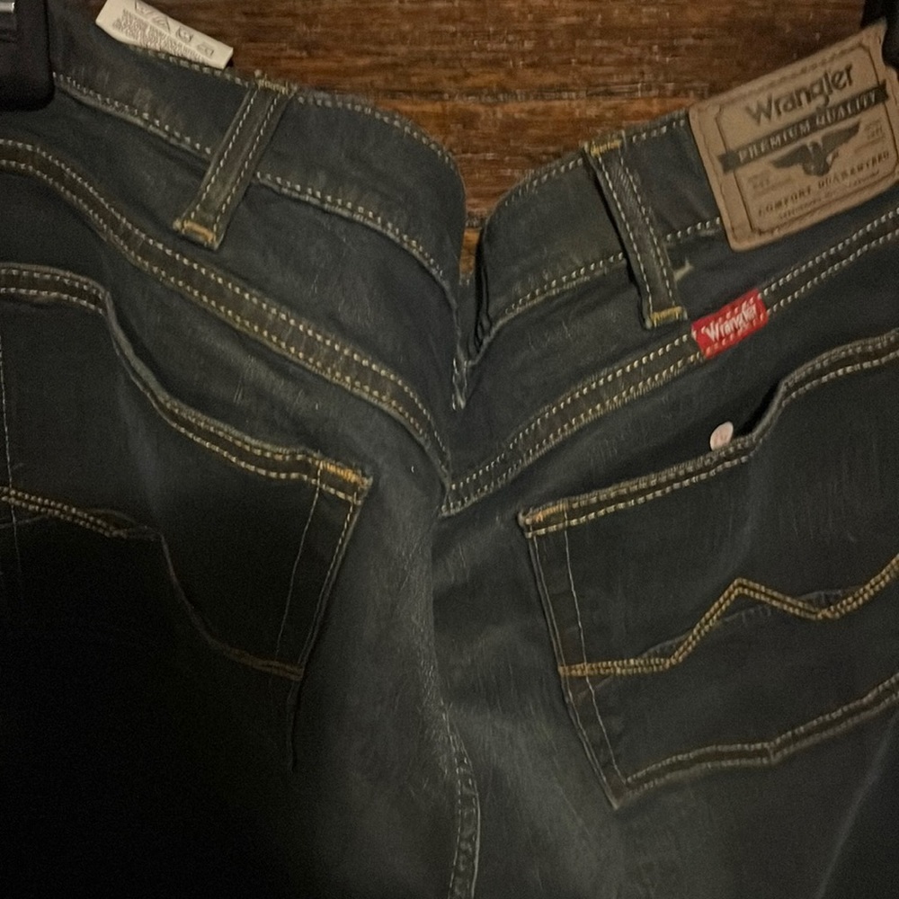 Wrangler athletic fit